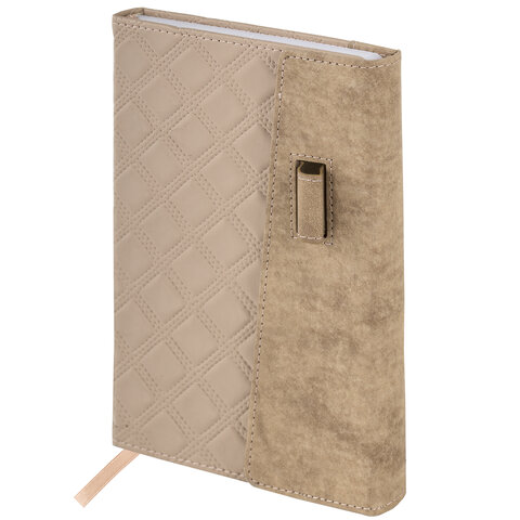 Ежедневник недатированный А5 145х215 мм, BRAUBERG "Stitch", под кожу, магнит, 160 л., бежевый, 116590