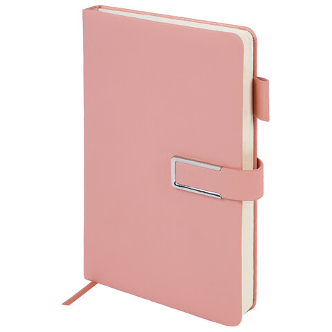 Ежедневник недатированный, А5, 143х210 мм, BRAUBERG "Dainty", под кожу, магнитная застежка, 160 л., розовый, 117143